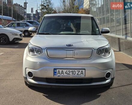 Сірий Кіа Soul, об'ємом двигуна 0 л та пробігом 116 тис. км за 9700 $, фото 2 на Automoto.ua