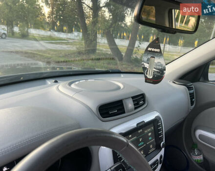 Серый Киа Soul, объемом двигателя 0 л и пробегом 97 тыс. км за 11850 $, фото 23 на Automoto.ua