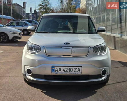 Серый Киа Soul, объемом двигателя 0 л и пробегом 116 тыс. км за 8900 $, фото 1 на Automoto.ua