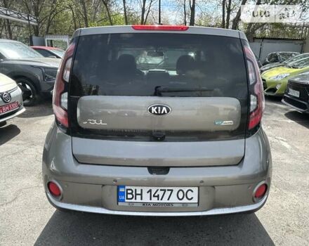 Сірий Кіа Soul, об'ємом двигуна 0 л та пробігом 78 тис. км за 13990 $, фото 1 на Automoto.ua