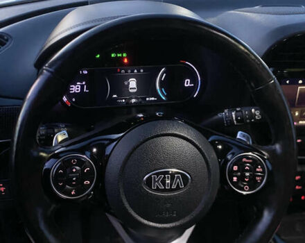 Сірий Кіа Soul, об'ємом двигуна 0 л та пробігом 82 тис. км за 17600 $, фото 22 на Automoto.ua