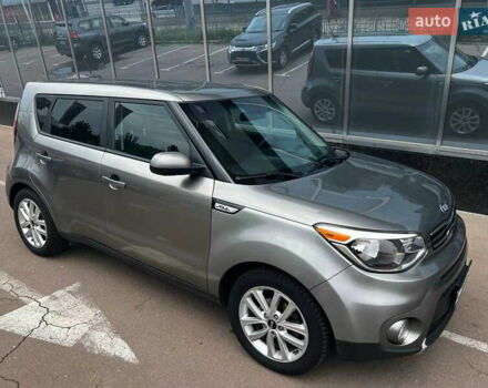 Серый Киа Soul, объемом двигателя 2 л и пробегом 186 тыс. км за 10900 $, фото 20 на Automoto.ua