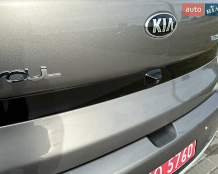 Сірий Кіа Soul, об'ємом двигуна 0 л та пробігом 76 тис. км за 10999 $, фото 29 на Automoto.ua