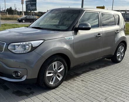 Сірий Кіа Soul, об'ємом двигуна 0 л та пробігом 76 тис. км за 10999 $, фото 15 на Automoto.ua
