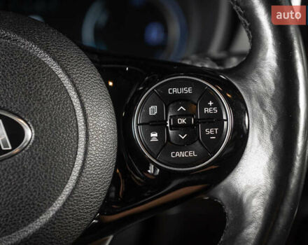 Серый Киа Soul, объемом двигателя 0 л и пробегом 78 тыс. км за 17900 $, фото 26 на Automoto.ua