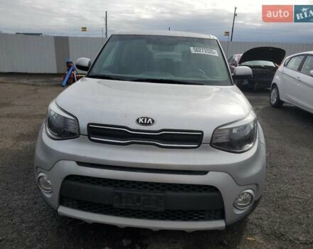 Серый Киа Soul, объемом двигателя 2 л и пробегом 108 тыс. км за 2300 $, фото 4 на Automoto.ua