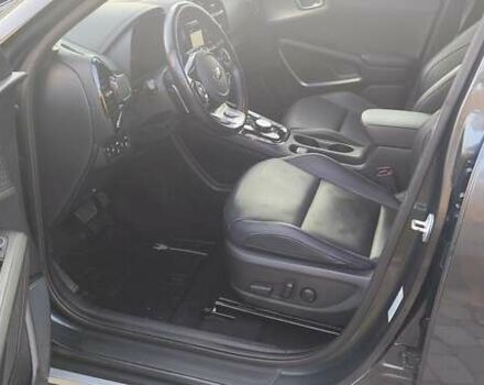Серый Киа Soul, объемом двигателя 0 л и пробегом 129 тыс. км за 17350 $, фото 19 на Automoto.ua