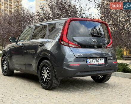 Серый Киа Soul, объемом двигателя 2 л и пробегом 30 тыс. км за 16500 $, фото 20 на Automoto.ua