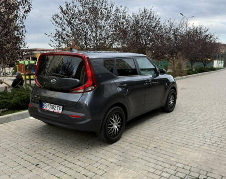 Серый Киа Soul, объемом двигателя 2 л и пробегом 30 тыс. км за 16999 $, фото 6 на Automoto.ua