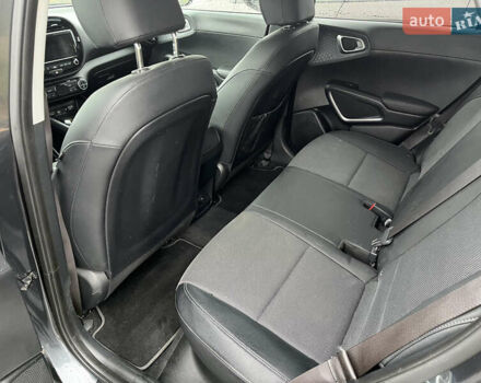 Сірий Кіа Soul, об'ємом двигуна 0 л та пробігом 78 тис. км за 16300 $, фото 8 на Automoto.ua