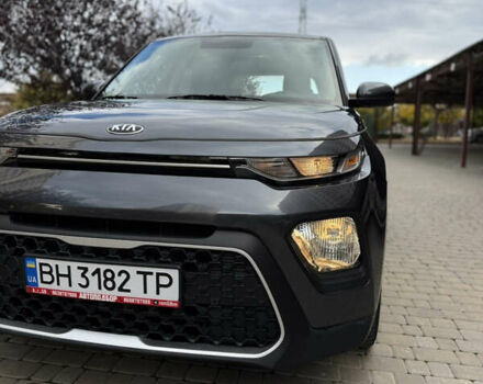 Серый Киа Soul, объемом двигателя 2 л и пробегом 30 тыс. км за 16999 $, фото 4 на Automoto.ua