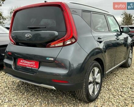 Серый Киа Soul, объемом двигателя 0 л и пробегом 42 тыс. км за 20200 $, фото 23 на Automoto.ua