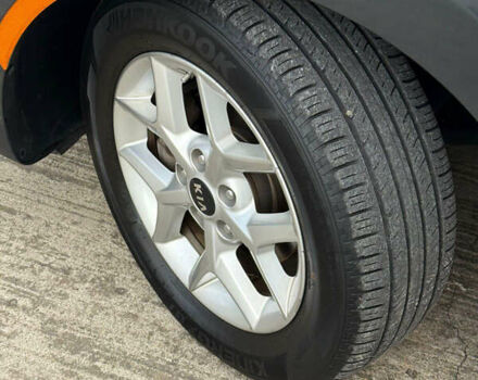 Серый Киа Soul, объемом двигателя 0 л и пробегом 37 тыс. км за 15300 $, фото 20 на Automoto.ua