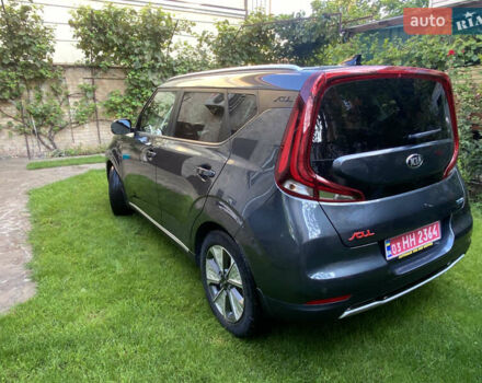 Серый Киа Soul, объемом двигателя 0 л и пробегом 154 тыс. км за 16400 $, фото 6 на Automoto.ua