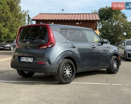 Серый Киа Soul, объемом двигателя 2 л и пробегом 29 тыс. км за 16500 $, фото 9 на Automoto.ua