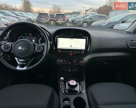 Серый Киа Soul, объемом двигателя 0 л и пробегом 42 тыс. км за 20200 $, фото 74 на Automoto.ua