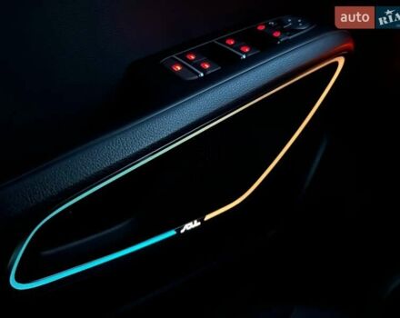 Серый Киа Soul, объемом двигателя 0 л и пробегом 42 тыс. км за 20200 $, фото 3 на Automoto.ua