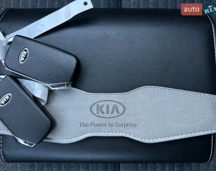 Серый Киа Soul, объемом двигателя 0 л и пробегом 42 тыс. км за 20200 $, фото 73 на Automoto.ua