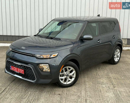 Серый Киа Soul, объемом двигателя 0 л и пробегом 37 тыс. км за 15300 $, фото 2 на Automoto.ua