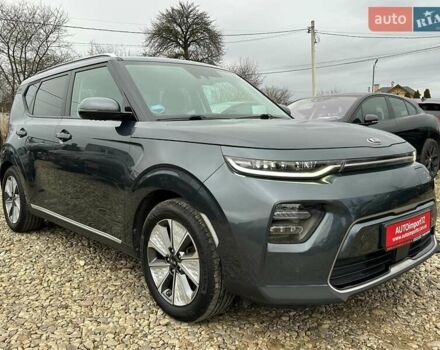 Серый Киа Soul, объемом двигателя 0 л и пробегом 42 тыс. км за 20200 $, фото 24 на Automoto.ua