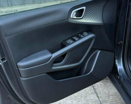 Серый Киа Soul, объемом двигателя 0 л и пробегом 37 тыс. км за 15300 $, фото 15 на Automoto.ua