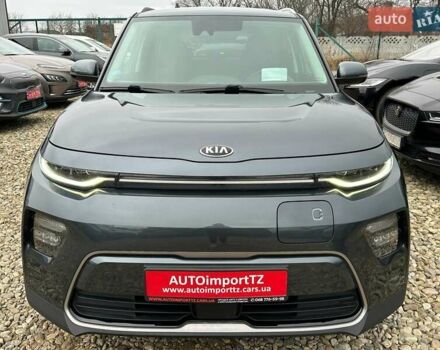 Серый Киа Soul, объемом двигателя 0 л и пробегом 42 тыс. км за 20200 $, фото 26 на Automoto.ua