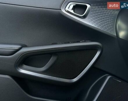 Серый Киа Soul, объемом двигателя 0 л и пробегом 42 тыс. км за 20200 $, фото 2 на Automoto.ua