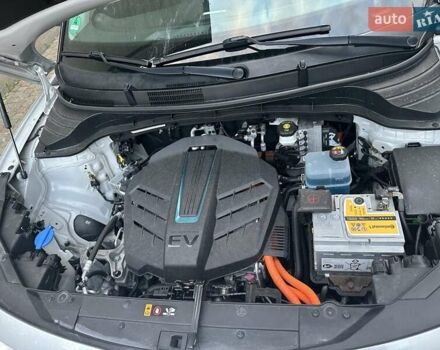 Серый Киа Soul, объемом двигателя 0 л и пробегом 160 тыс. км за 16900 $, фото 12 на Automoto.ua