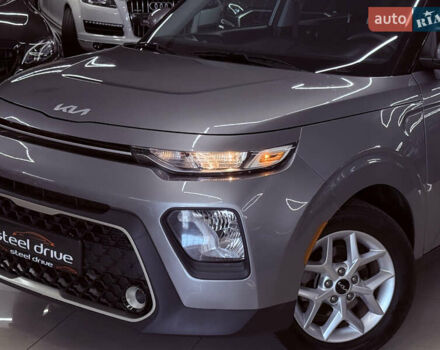 Сірий Кіа Soul, об'ємом двигуна 2 л та пробігом 95 тис. км за 15499 $, фото 1 на Automoto.ua