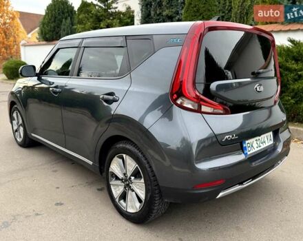 Серый Киа Soul, объемом двигателя 0 л и пробегом 101 тыс. км за 17899 $, фото 4 на Automoto.ua