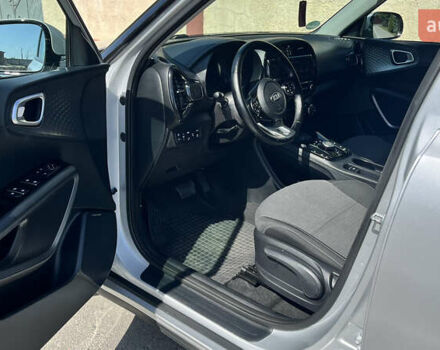 Сірий Кіа Soul, об'ємом двигуна 0 л та пробігом 116 тис. км за 15900 $, фото 13 на Automoto.ua