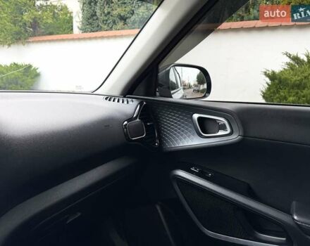 Серый Киа Soul, объемом двигателя 0 л и пробегом 101 тыс. км за 17899 $, фото 22 на Automoto.ua