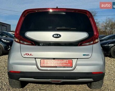 Серый Киа Soul, объемом двигателя 0 л и пробегом 45 тыс. км за 20500 $, фото 22 на Automoto.ua