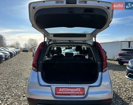 Серый Киа Soul, объемом двигателя 0 л и пробегом 45 тыс. км за 20500 $, фото 84 на Automoto.ua