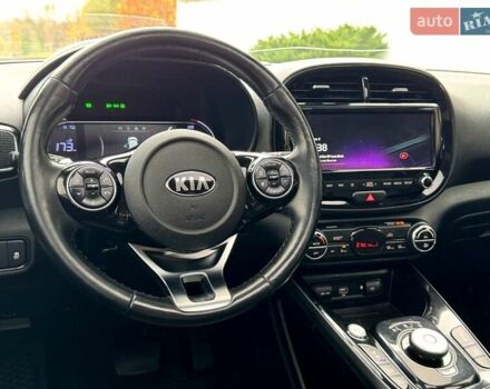 Серый Киа Soul, объемом двигателя 0 л и пробегом 101 тыс. км за 17899 $, фото 20 на Automoto.ua
