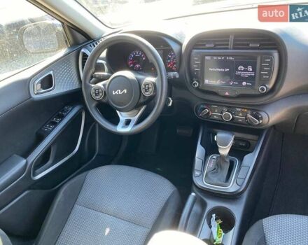 Серый Киа Soul, объемом двигателя 2 л и пробегом 79 тыс. км за 15300 $, фото 9 на Automoto.ua