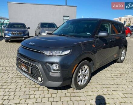 Серый Киа Soul, объемом двигателя 2 л и пробегом 79 тыс. км за 15300 $, фото 2 на Automoto.ua