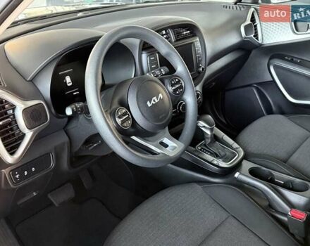 Сірий Кіа Soul, об'ємом двигуна 2 л та пробігом 74 тис. км за 17500 $, фото 12 на Automoto.ua