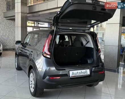 Сірий Кіа Soul, об'ємом двигуна 2 л та пробігом 74 тис. км за 17500 $, фото 21 на Automoto.ua