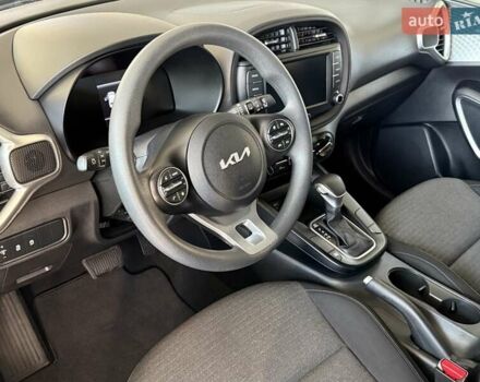 Сірий Кіа Soul, об'ємом двигуна 2 л та пробігом 74 тис. км за 17500 $, фото 9 на Automoto.ua