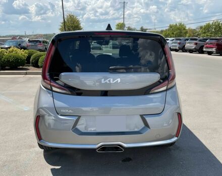 Серый Киа Soul, объемом двигателя 2 л и пробегом 30 тыс. км за 10000 $, фото 4 на Automoto.ua