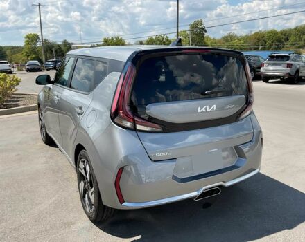 Серый Киа Soul, объемом двигателя 2 л и пробегом 30 тыс. км за 10000 $, фото 5 на Automoto.ua
