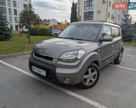 Серый Киа Soul, объемом двигателя 1.6 л и пробегом 210 тыс. км за 5900 $, фото 1 на Automoto.ua