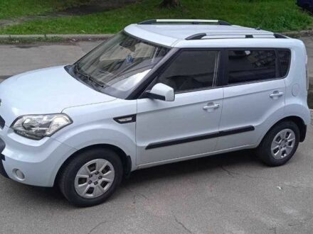 Киа Soul 2010 в Киеве на Automoto.ua Серый Киа Soul, объемом двигателя 1.6 л и пробегом 132 тыс. км за 7000 $, фото 1 на Automoto.ua