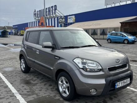 Киа Soul 2010 в Калуше на Automoto.ua Серый Киа Soul, объемом двигателя 1.6 л и пробегом 228 тыс. км за 5800 $, фото 1 на Automoto.ua