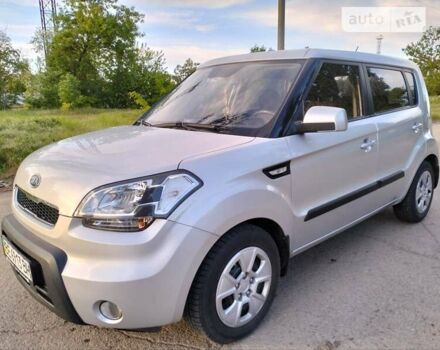 Сірий Кіа Soul, об'ємом двигуна 1.59 л та пробігом 156 тис. км за 8600 $, фото 1 на Automoto.ua