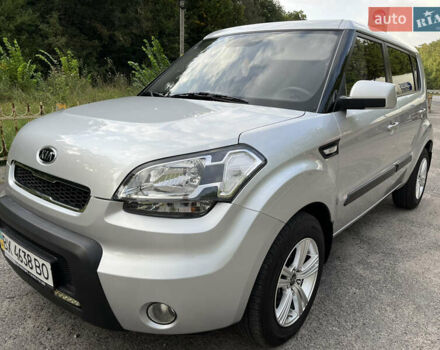 Сірий Кіа Soul, об'ємом двигуна 1.59 л та пробігом 83 тис. км за 7950 $, фото 1 на Automoto.ua