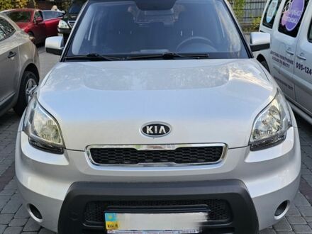 Сірий Кіа Soul, об'ємом двигуна 0 л та пробігом 114 тис. км за 8100 $, фото 1 на Automoto.ua