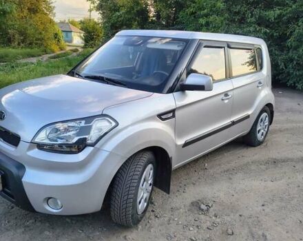 Сірий Кіа Soul, об'ємом двигуна 1.59 л та пробігом 155 тис. км за 8000 $, фото 1 на Automoto.ua
