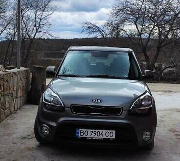 Кіа Soul 2011 у Тернополі на Automoto.ua Сірий Кіа Soul, об'ємом двигуна 1.6 л та пробігом 268 тис. км за 6700 $, фото 1 на Automoto.ua